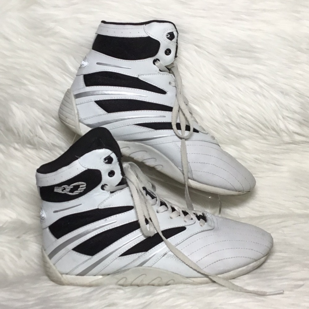 Otomix Extreme Trainer Pro Weightlifting Shoe, M8000, White/Black, Men’s size 13